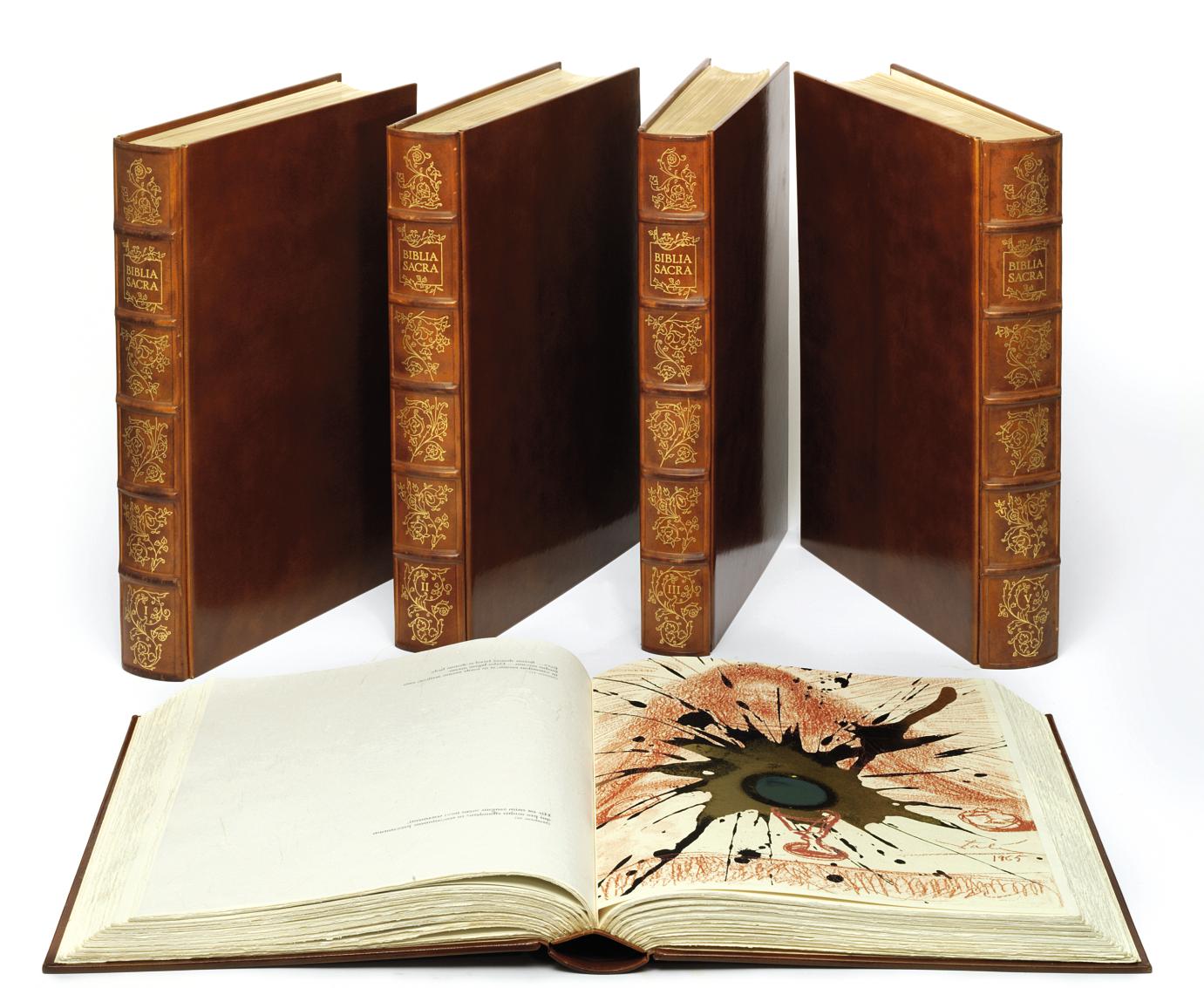 Dali Salvador 1904 1989 Biblia Sacra Vulgatae Editionis Imaginibus Salvatoris Dali Exornata Milan Rizzoli 1967 1969 5 Volumes 2 485 X 365 Mm Text In Latin 105 Offset Lithographs In Colours The
